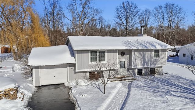 1744 Apple Hollow Lane, Hamlin, NY 14464