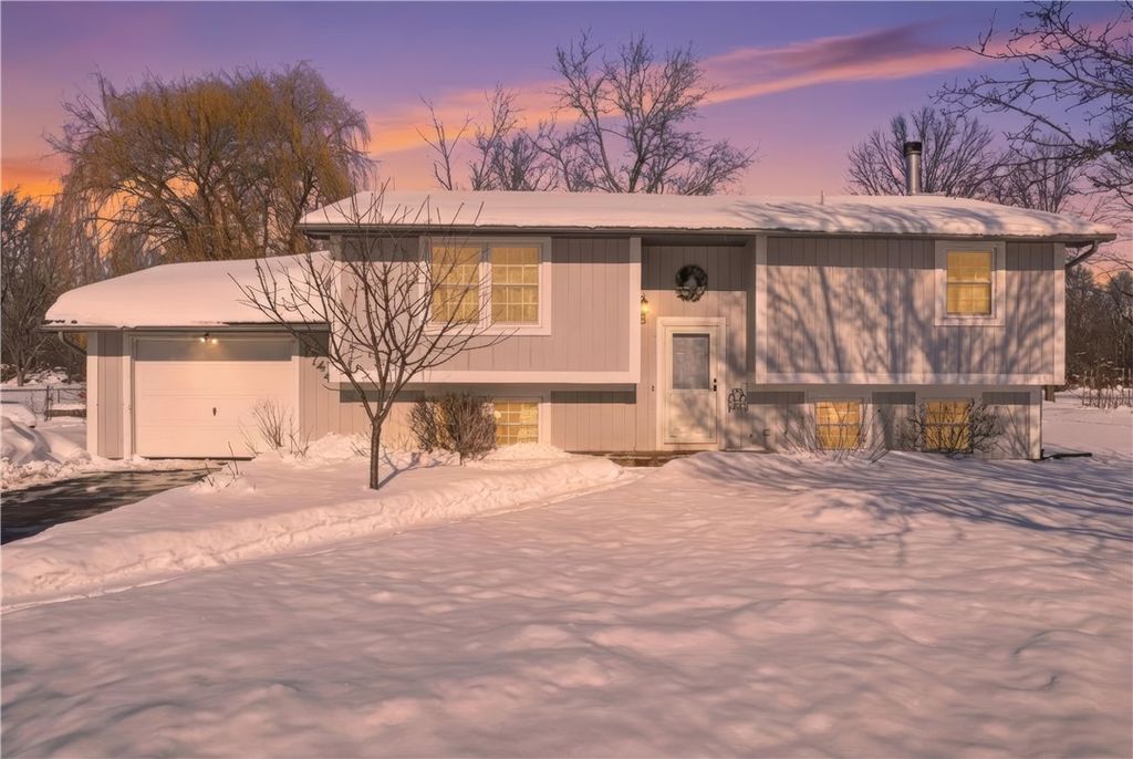 1744 Apple Hollow Lane, Hamlin, NY 14464