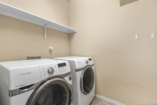 7118 Sunny Day, San Antonio, TX 78240