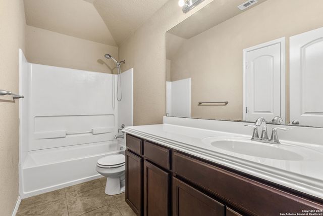 7118 Sunny Day, San Antonio, TX 78240