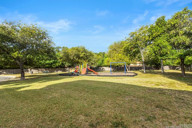 7118 Sunny Day, San Antonio, TX 78240