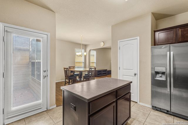 7118 Sunny Day, San Antonio, TX 78240