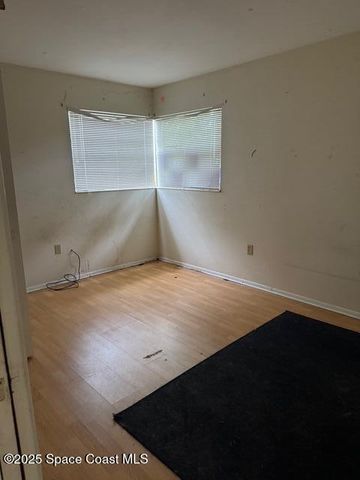 727 Cheyenne Avenue, Melbourne, FL 32935