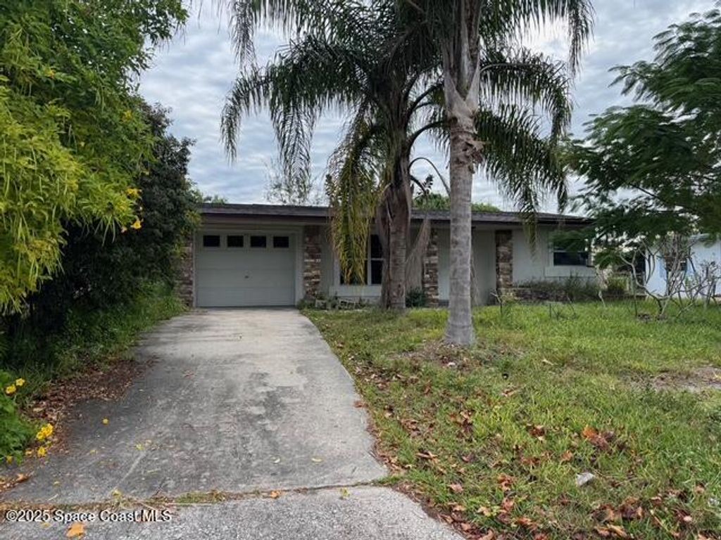 727 Cheyenne Avenue, Melbourne, FL 32935