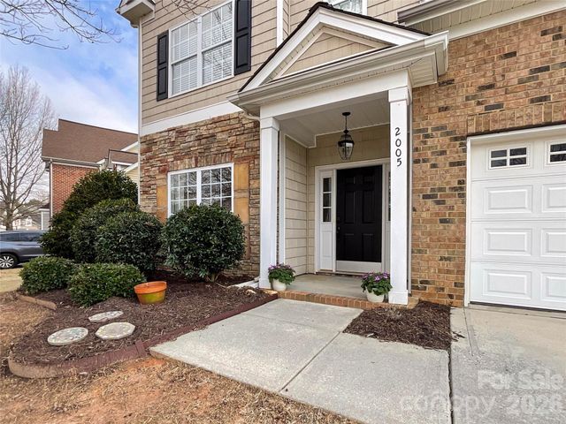 2005 Blue Iris Drive, Matthews, NC 28104