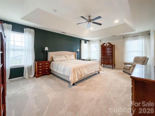 2005 Blue Iris Drive, Matthews, NC 28104