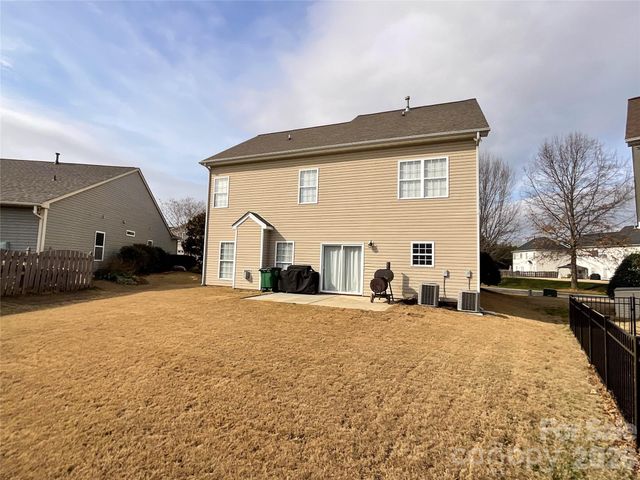 2005 Blue Iris Drive, Matthews, NC 28104