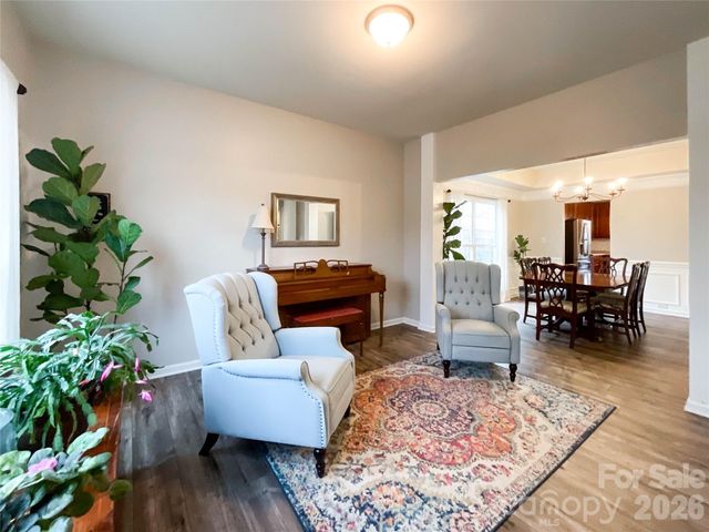 2005 Blue Iris Drive, Matthews, NC 28104