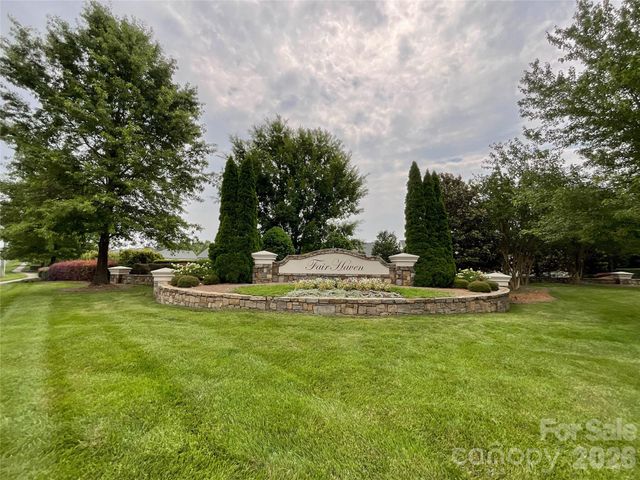 2005 Blue Iris Drive, Matthews, NC 28104