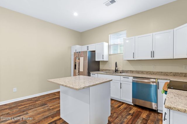 2403 Bank St, Louisville, KY 40212