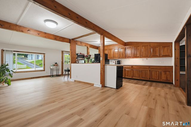 11 Strnad Road, Lisbon, CT 06351