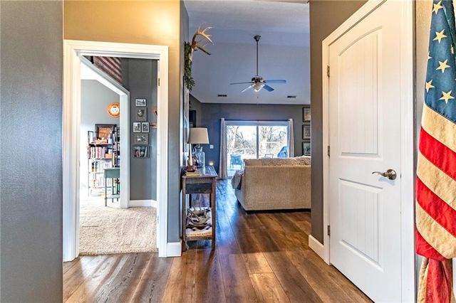 977 SE 380 Road, Knob Noster, MO 65336