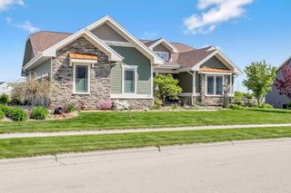 335 Bella Way, Sun Prairie, WI 53590
