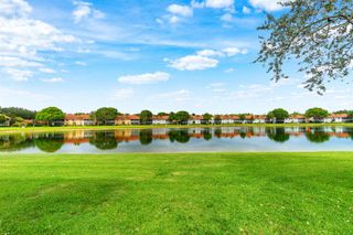 9829 Seacrest Circle 202, Boynton Beach, FL 33437