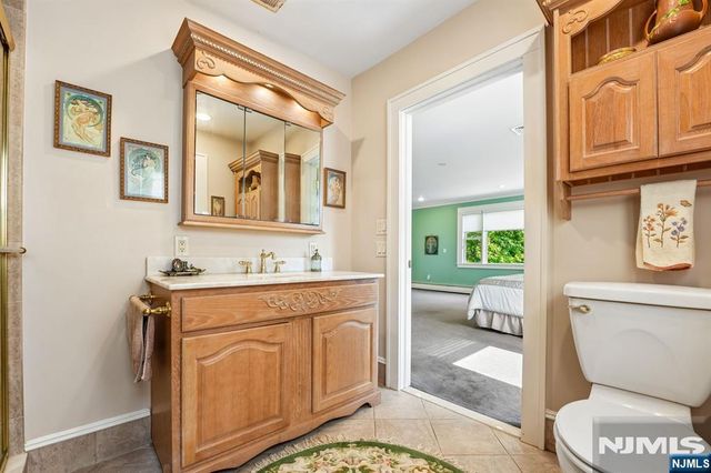 76 Summit, Hackensack, NJ 07601