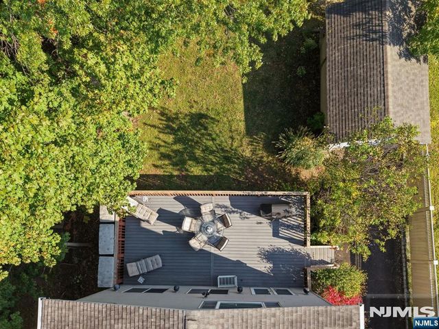 76 Summit, Hackensack, NJ 07601