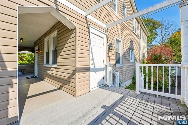 76 Summit, Hackensack, NJ 07601