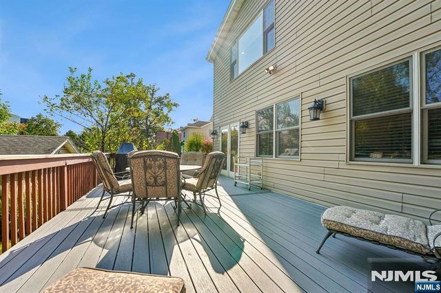 76 Summit, Hackensack, NJ 07601