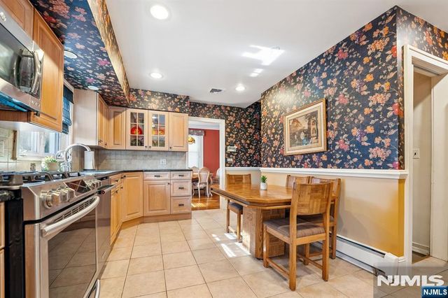 76 Summit, Hackensack, NJ 07601