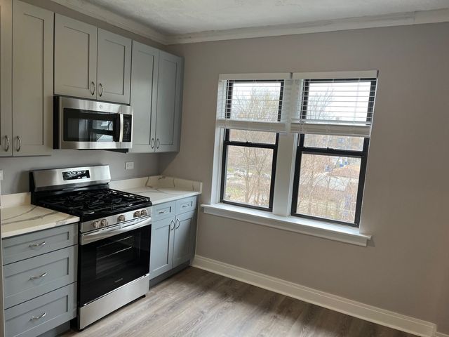70 E 68th Street 2, Chicago, IL 60637
