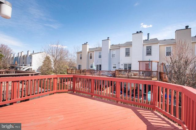 13417 ELEVATION LN, Herndon, VA 20171