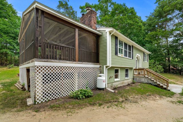 96 Clark Hill Road, New Boston, NH 03070