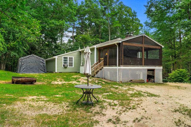 96 Clark Hill Road, New Boston, NH 03070