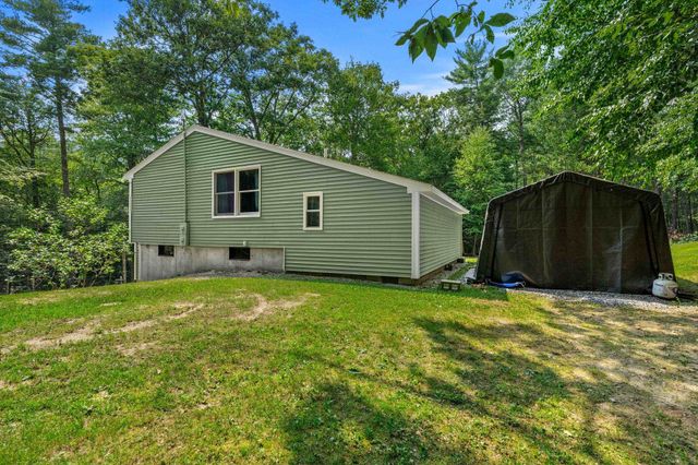 96 Clark Hill Road, New Boston, NH 03070