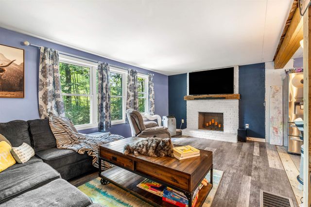 96 Clark Hill Road, New Boston, NH 03070