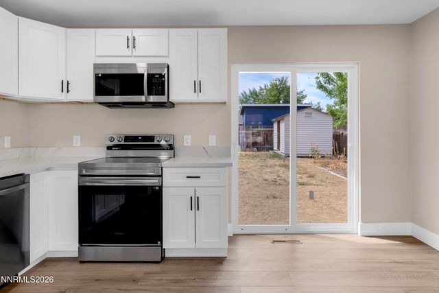 1585 Greenbrae Drive, Sparks, NV 89431