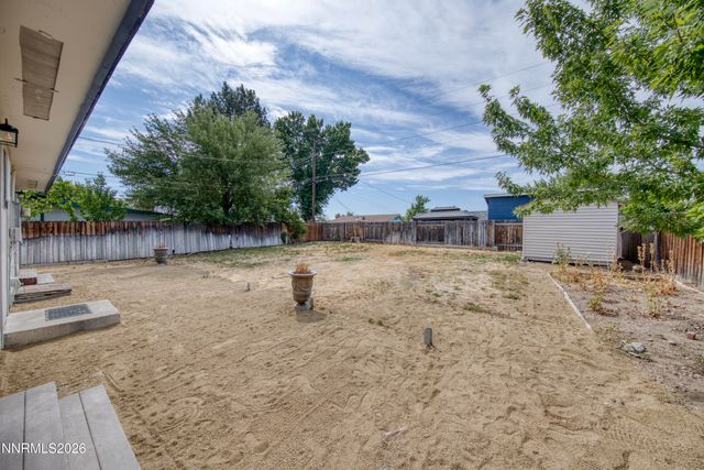 1585 Greenbrae Drive, Sparks, NV 89431
