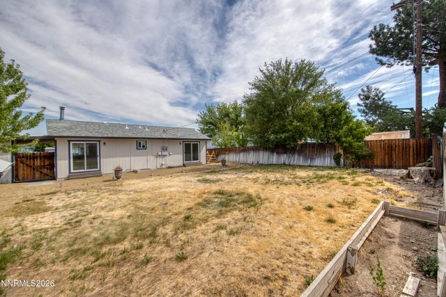 1585 Greenbrae Drive, Sparks, NV 89431