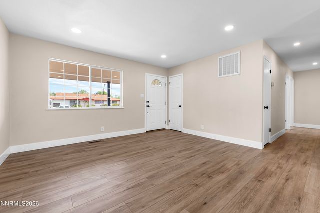 1585 Greenbrae Drive, Sparks, NV 89431