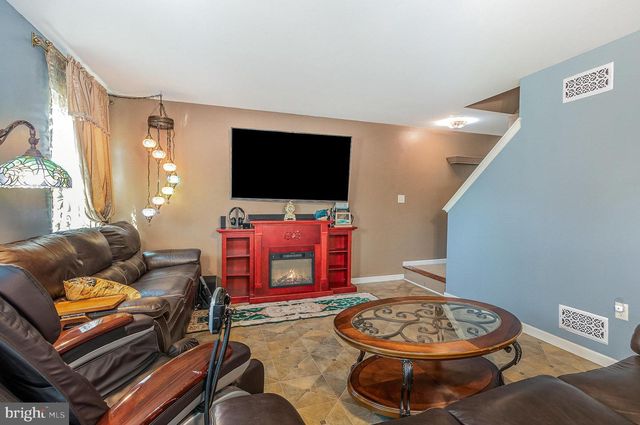 771 HAMPDEN RD, Elizabethtown, PA 17022