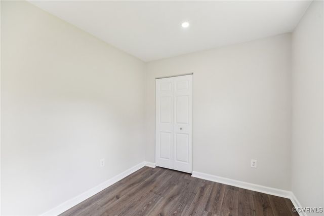 42 Jones Dr, Weems, VA 22576