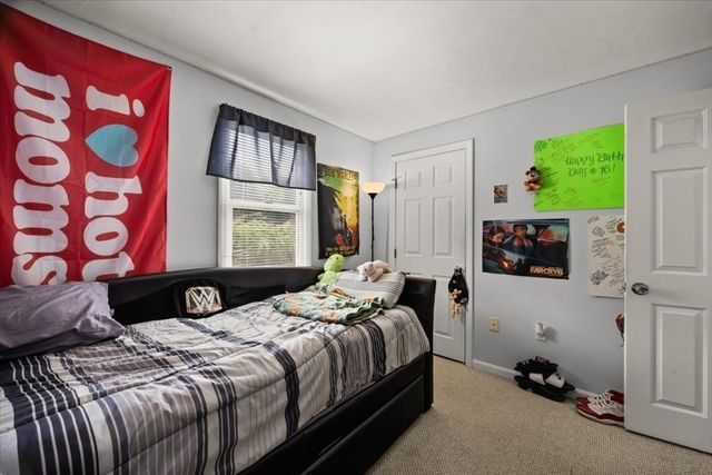 635 Dighton Ave, Taunton, MA 02780