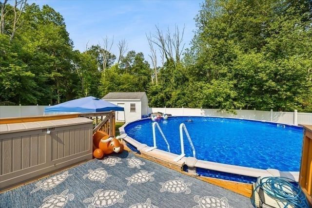 635 Dighton Ave, Taunton, MA 02780