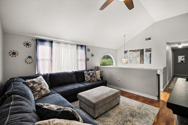 635 Dighton Ave, Taunton, MA 02780