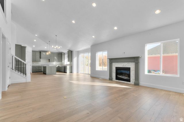 1113 W ANGEL HILL CT, Layton, UT 84041