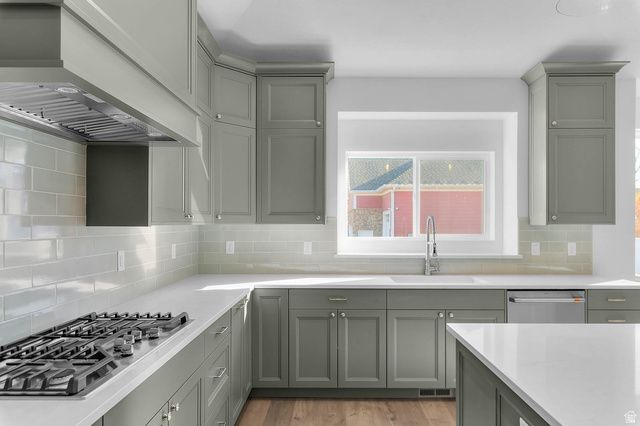 1113 W ANGEL HILL CT, Layton, UT 84041