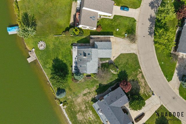 3037 Bluewater Lane SW, Grandville, MI 49418