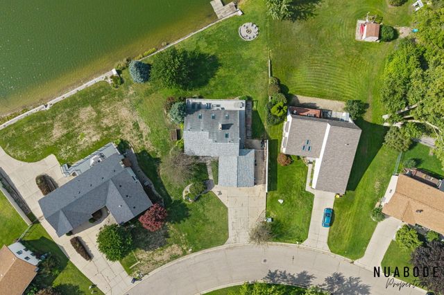 3037 Bluewater Lane SW, Grandville, MI 49418