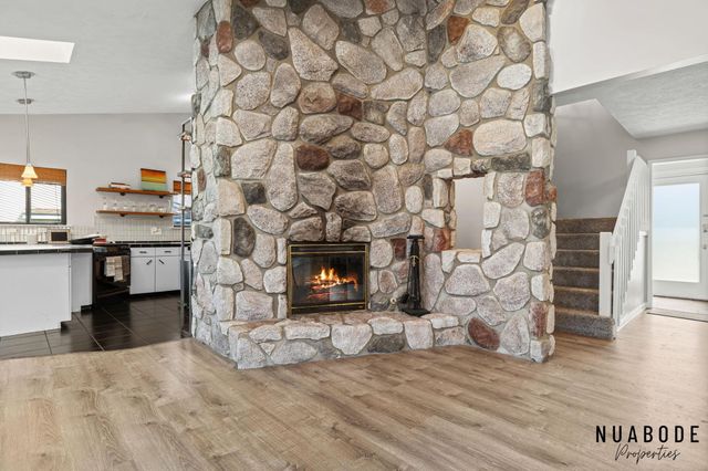 3037 Bluewater Lane SW, Grandville, MI 49418