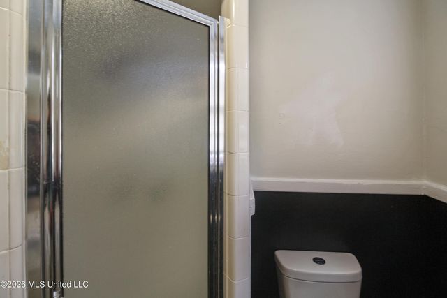 408 Northside Circle, Jackson, MS 39206