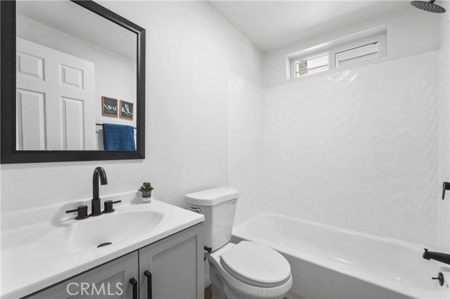 1049 Beaumont, Beaumont, CA 92223