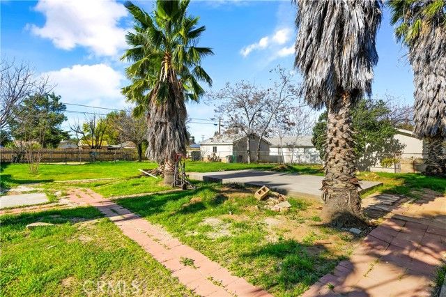 1049 Beaumont, Beaumont, CA 92223