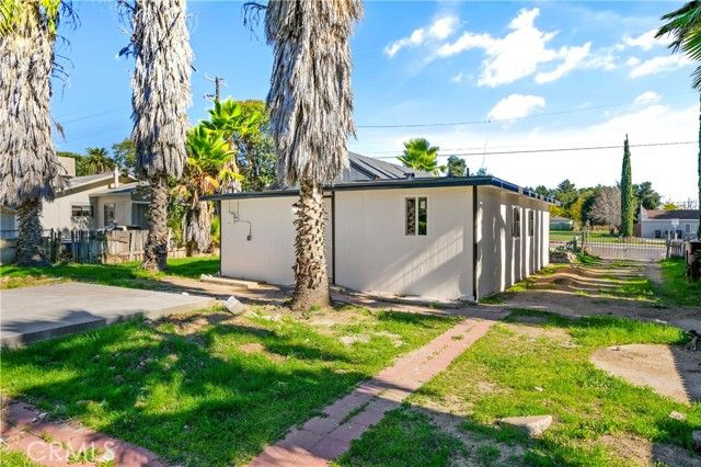 1049 Beaumont, Beaumont, CA 92223