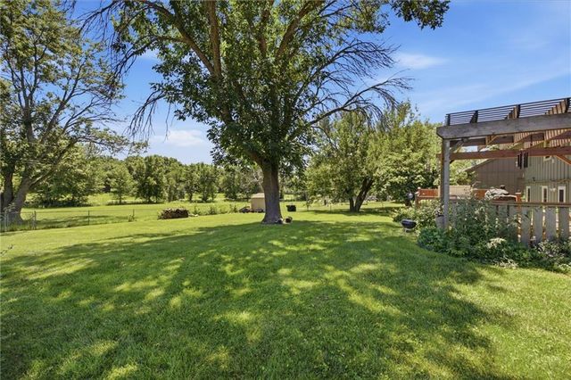 503 S Park Drive, Raymore, MO 64083