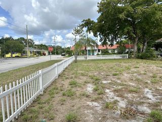 312 12th Avenue N, Lake Worth, FL 33460