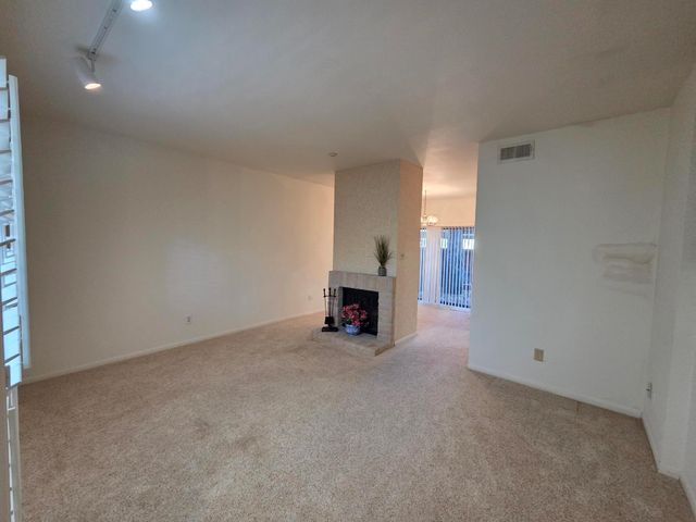 11711 Memorial Drive 203, Houston, TX 77024
